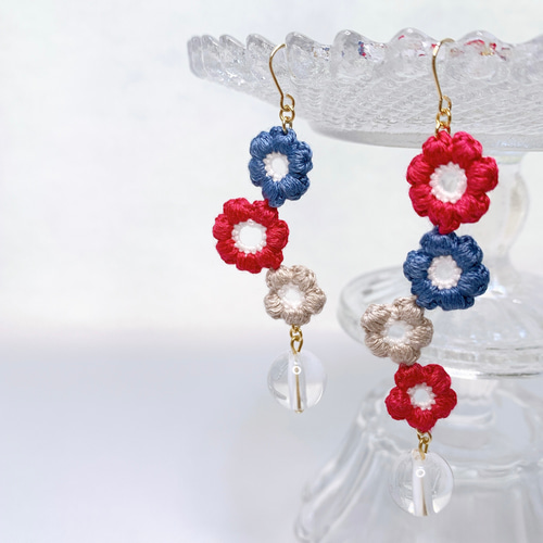 かぎ針編みピアス・イヤリング 「モリーの花レース」/ローズ ピアス