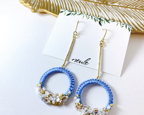 ビーズ刺繍 ピアス・イヤリング「jewelry ring」/サックスブルー
