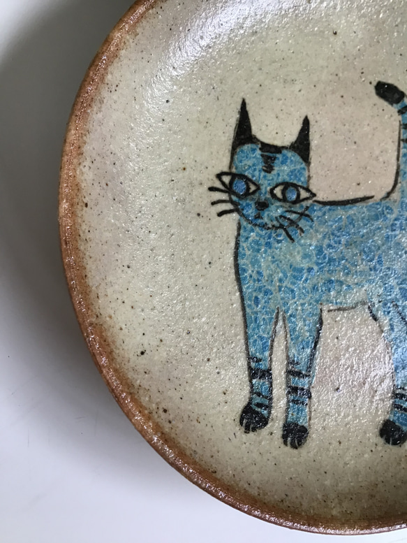 青い猫　小皿 4枚目の画像