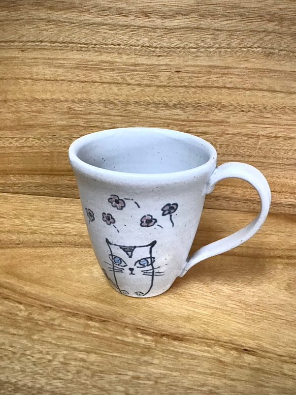 猫　マグカップ　コーヒーカップ〈花と猫〉 4枚目の画像