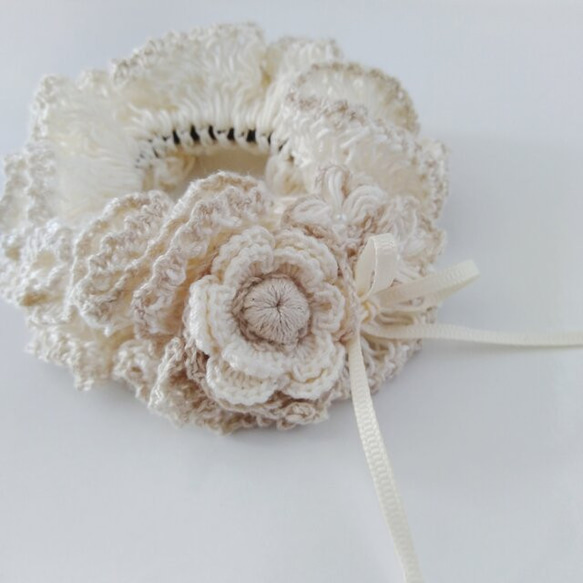 ビーズシュシュ  アンティークローズ ビーズシュシュ アンティークローズ