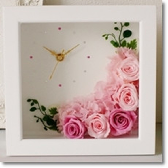 【Eclaire Flower Design】プリザーブドフラワー フラワー時計 壁掛け フレーム（ブライダルピンク） 1枚目の画像