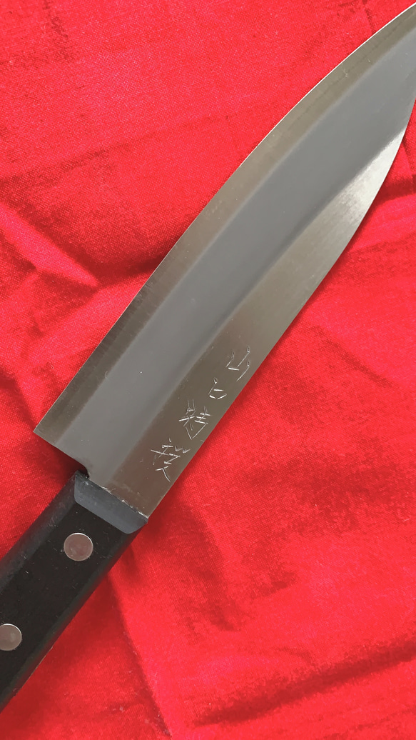 【りょう様専用ページ】鍛冶屋さんオススメのいつもの包丁(小)【朴の木の柄】 3枚目の画像