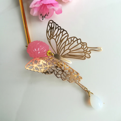 ヴィンテージ花と透かし蝶の髪飾り　かんざし 2枚目の画像