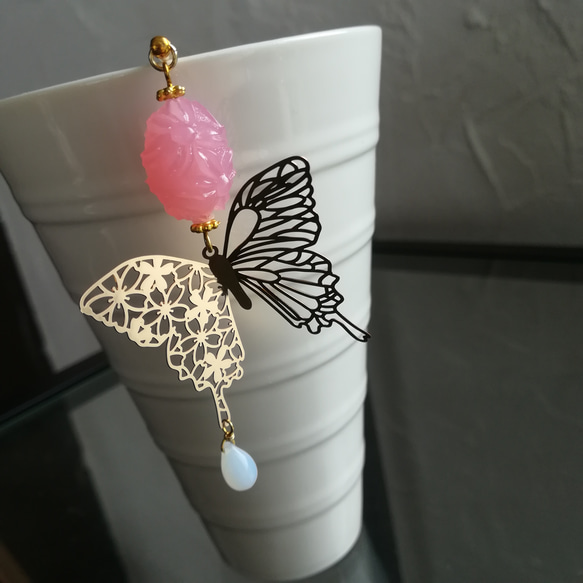 ヴィンテージ花と透かし蝶の髪飾り　かんざし 4枚目の画像