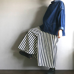 ■太インディゴストライプ■スカートに見えるワイドパンツ 4枚目の画像