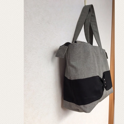 〈通勤通学に〉A4対応 グレンチェックのトートバッグ (チャック付き) 4枚目の画像