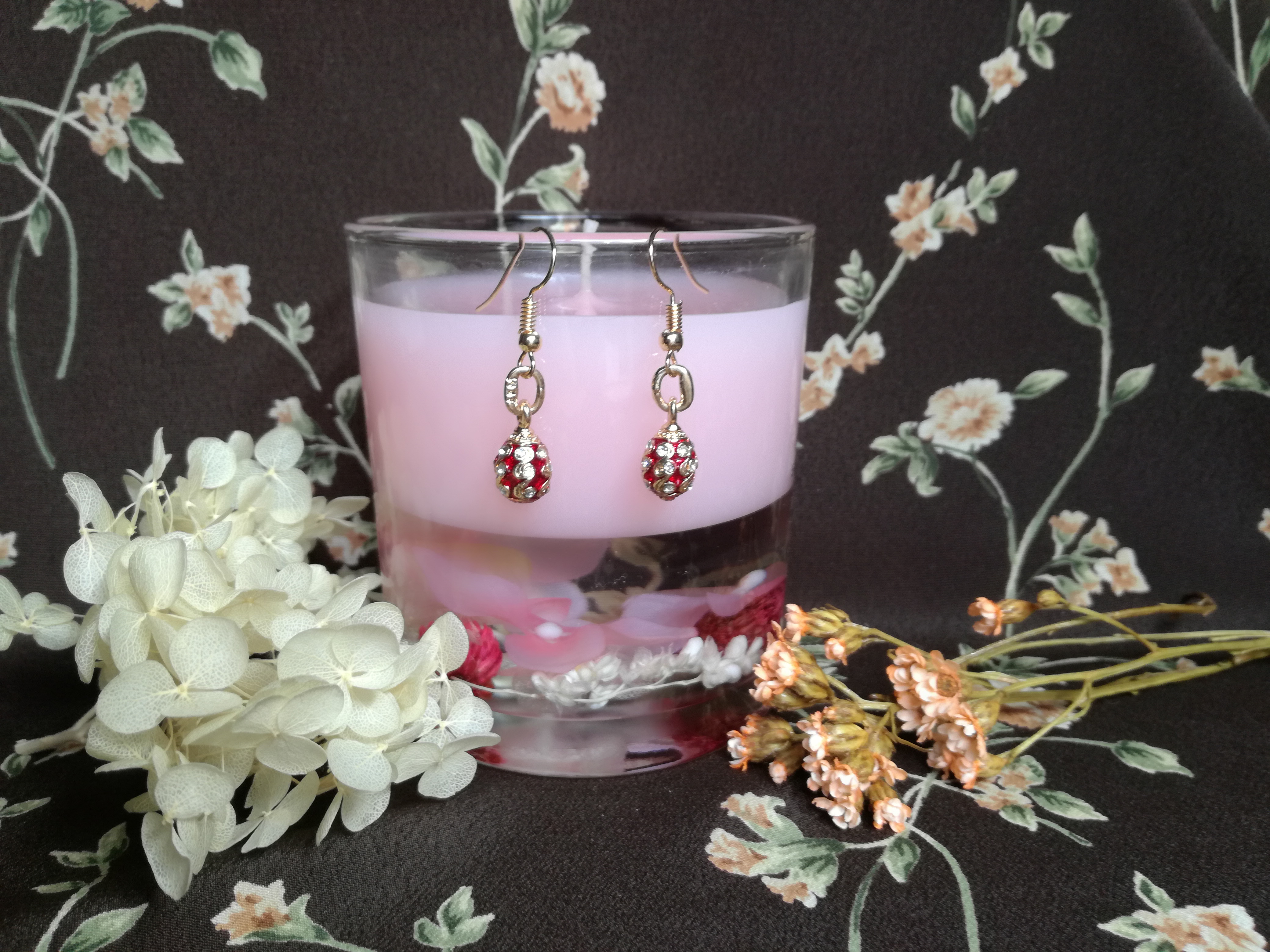 【送料無料】女子力アップ！！イースターエッグピアス♪