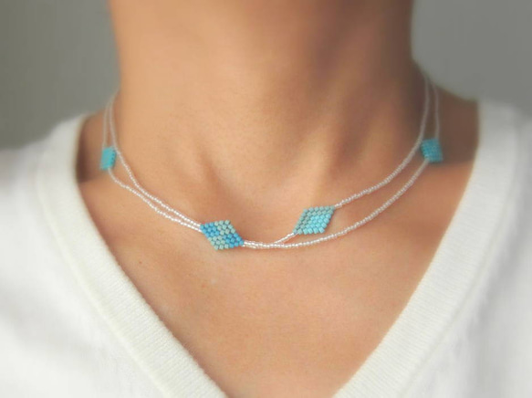 青いデリカダイヤのネックレス＆ブレスレット(#471)(受注製作) 2枚目の画像