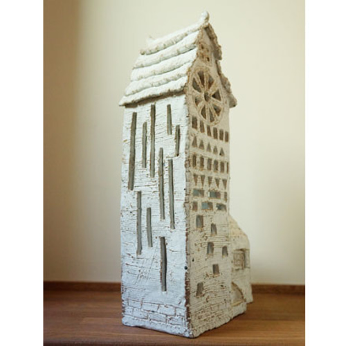 伊豆石で作った森の家をイメージしたランプシェードです。 伊豆石で作った森の家をイメージしたランプシェードです。 伊豆石