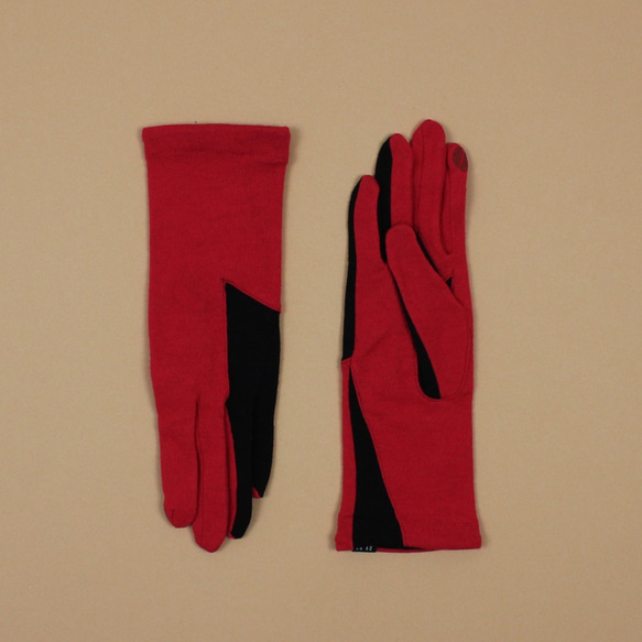 % PERCENT スマホ対応 手袋（レッド・ブラック）女性用・ウール１００%・タッチパネル対応・縫製手袋 3枚目の画像