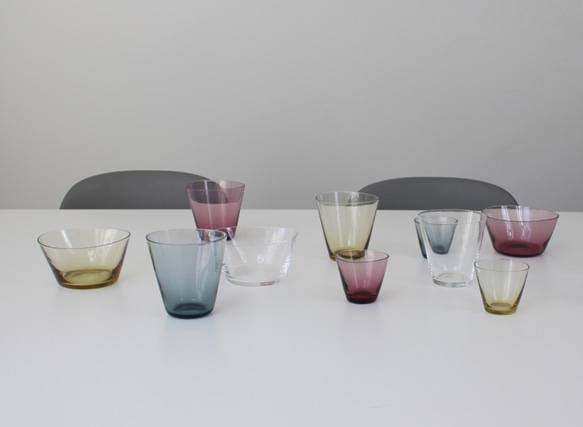 選べる４色　ギフト箱付　２個セット ：SAI グラス （ ロックグラス タンブラー 片口 ソース ドレッシング　グラス） 5枚目の画像