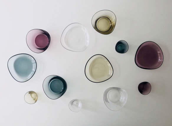 選べる４色　ギフト箱付　２個セット ：SAI グラス （ ロックグラス タンブラー 片口 ソース ドレッシング　グラス） 7枚目の画像