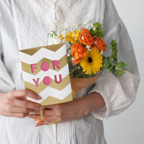 花瓶になるメッセージカード MESSAGE FLOWER VASE（フォーユー：ピンク）母の日 1枚目の画像