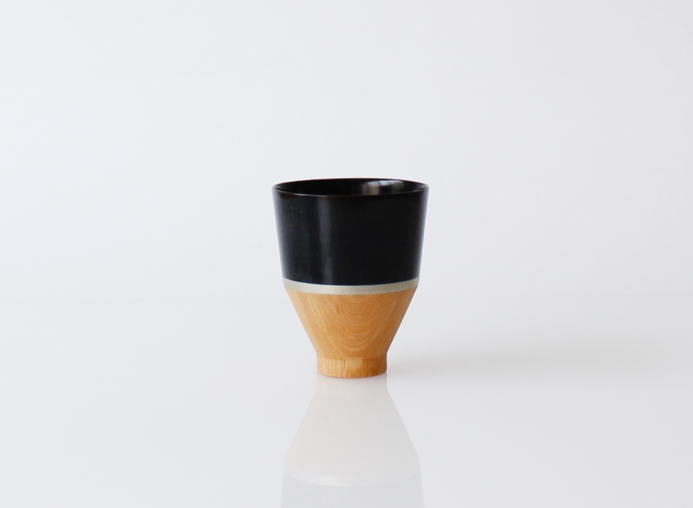 KOROMO（衣）：湯のみ YUNOMI（漆黒）    コップ　酒器　漆器　京都