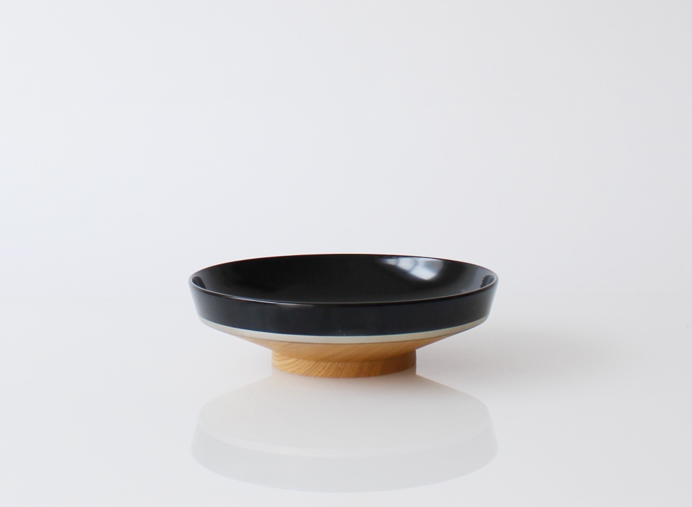 KOROMO（衣）：浅鉢 ASABACHI（漆黒）    中鉢　皿　漆器　京都