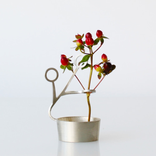 LASSO（MARU）：花器（花瓶・錫・曲がる・延命効果錫・結婚祝い・錫婚