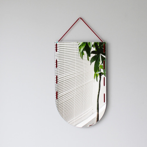 SEW：ウォール ミラー（ソウ・アクリル・紐・壁掛ミラー ） ドレッサー