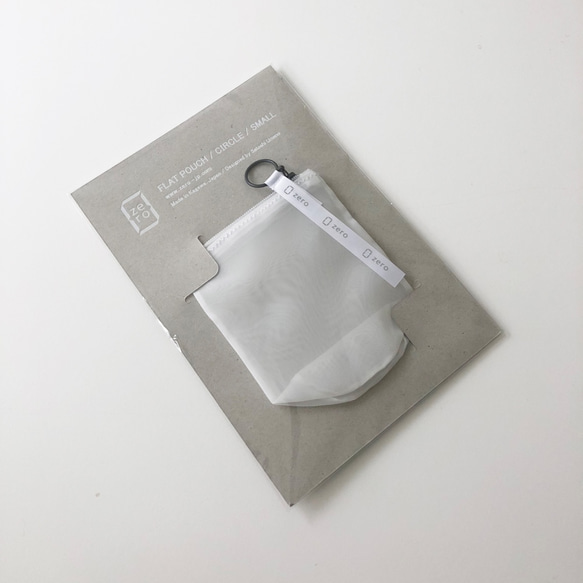 超軽量！zero：Flat pochette（フラット・ポシェット）：サコッシュ　軽い　透ける　透明感 7枚目の画像