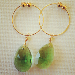 ★price down↓¥300↓★drop earring(forest green) 1枚目の画像