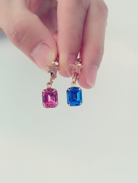 Vintage SWAROVSKI earring ブルー 2枚目の画像