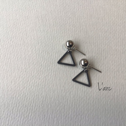 silver ball & black triangle pierce /L'arc 1枚目の画像
