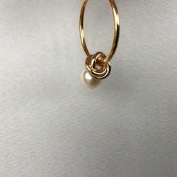 gold hoop & pearl pierce / L'ARC 2枚目の画像