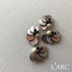 shell petals pierce / イヤリング対応可 L'ARC 2枚目の画像