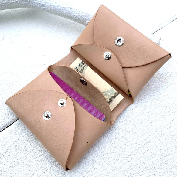 “免運費” Nume 皮革 [摺紙製成的雙卡套可用於多件！ ] 以美麗的糖果色生長的無粉底皮革 第1張的照片