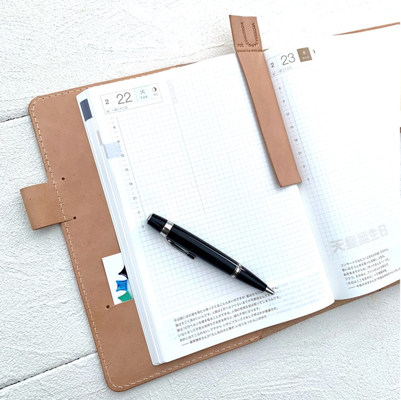 手帳カバー A5 バタフライストッパー ほぼ日対応 日々を刻む日記帳 革 レザー ヌメ革｜nfl pst Creema店 X1353148450(10296円)