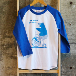 ベースボールTシャツ　くまさんご機嫌にサイクリング 　ブルー 9枚目の画像