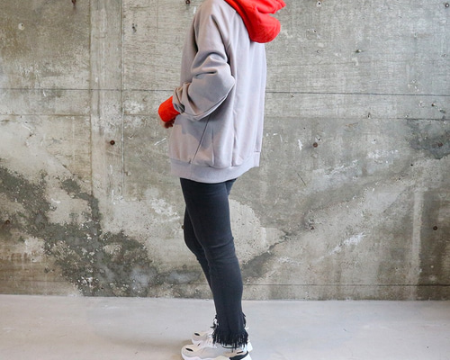 2_0e04fdc102218ef994464b41b871