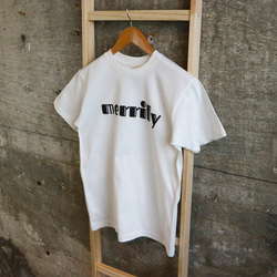 半袖Ｔシャツ　ロゴＴ　merrily　レディース　白　送料無料　016 3枚目の画像