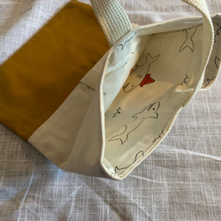 上履き袋 （マスタード×サメ）/ shoes bag（mustard×shark） 6枚目の画像