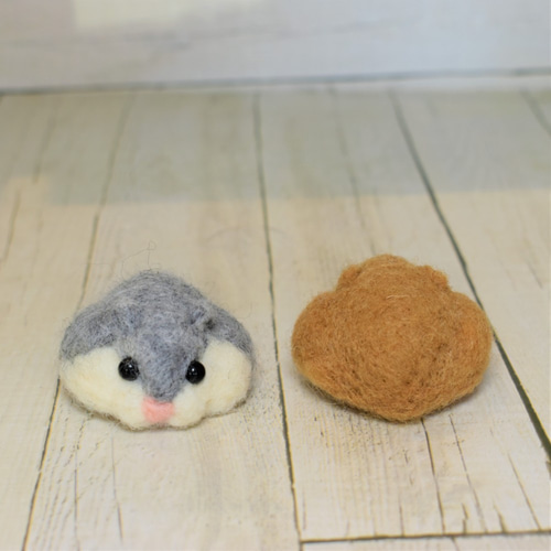 激安商品 最後の1つ！！羊毛フェルトハムスター ぺたんこ 羊毛フェルト 羊毛フェルト