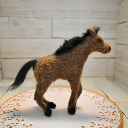 羊毛チクチク様♡専用 済み ちくちく動物園 馬 羊毛フェルト RE：work 通販 11258971｜Creema