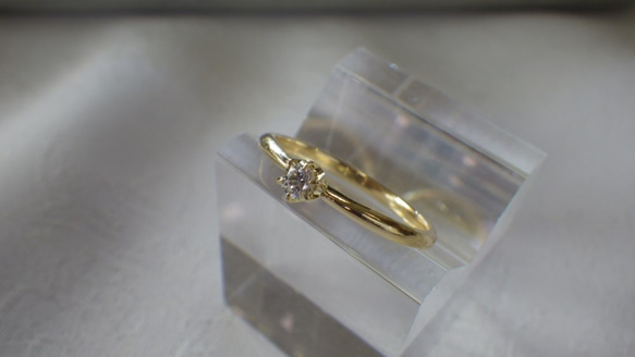 普段使い出来る婚約指輪 K18YG 6本爪ダイヤリング 約0．1ct