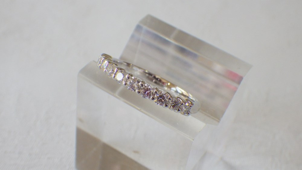 Pt900　エタニティリング　０．５ct