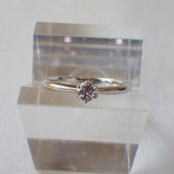 普段使い出来る婚約指輪　Pt900　６本爪ダイヤリング　約０．１ct 2枚目の画像