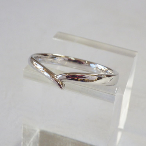 結婚指輪セット Pt900 V字隠れハートリング 指輪・リング ジュエリー