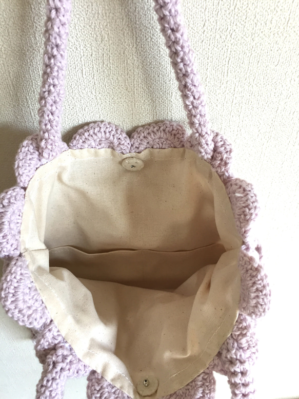 モチーフつなぎの手編みのバッグ 2枚目の画像