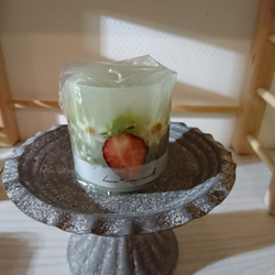 ボタニカルキャンドルS(イチゴ)レモングラスの香り 3枚目の画像