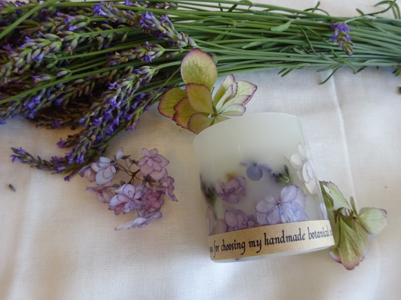 【受注生産】グリーン&紫の紫陽花とラベンダーのミニボタニカルキャンドル(ナチュラルラベンダーの香り) 1枚目の画像