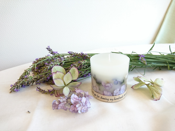 【受注生産】グリーン&紫の紫陽花とラベンダーのミニボタニカルキャンドル(ナチュラルラベンダーの香り) 2枚目の画像