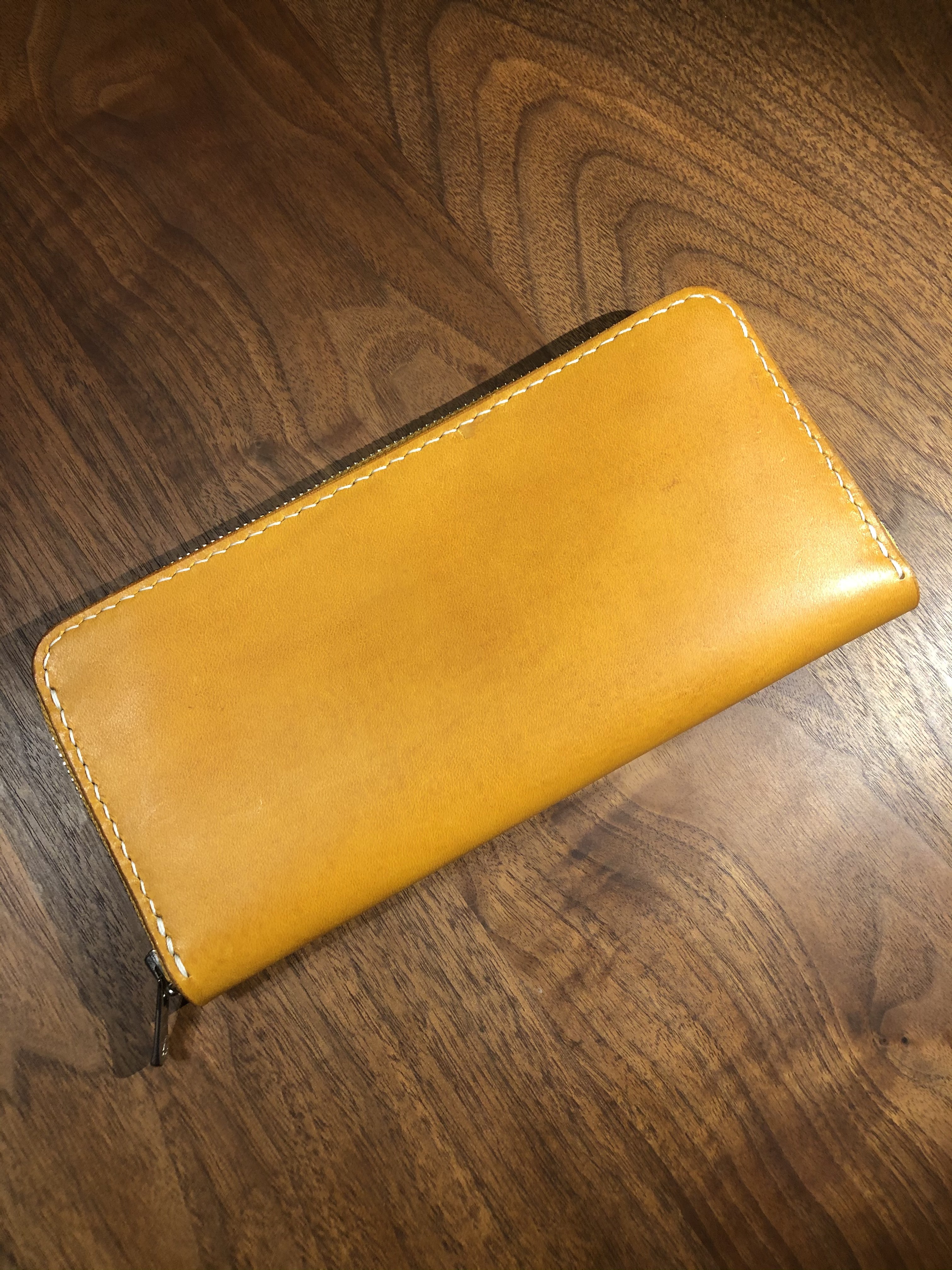 ラウンドファスナー長財布　イタリア・エルバマット　イエロー
