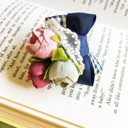英国庭園の薔薇の花束コサージュ(ヘアクリップ)◇ ネイビー＆パープル