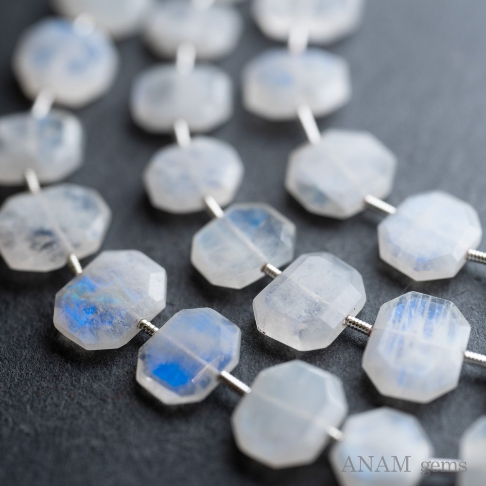 【8粒】レインボームーンストーン オクタゴンカット (ビーズ素材)★ANAM gems