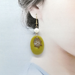 【外科不銹鋼耳環】粉彩珍珠橢圓雪花耳環 第5張的照片