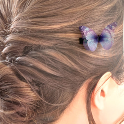蝶々のヘアクリップ（薄紫）同色２個セット 3枚目の画像