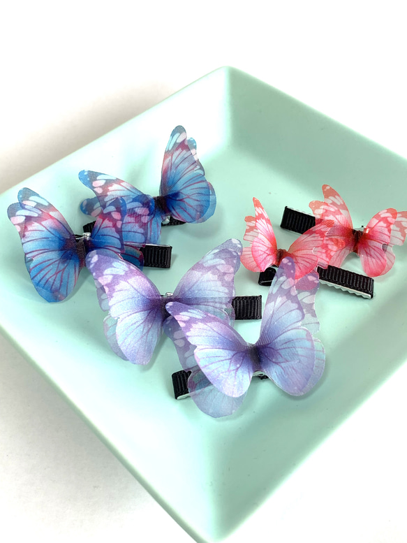 蝶々のヘアクリップ（薄紫）同色２個セット 4枚目の画像